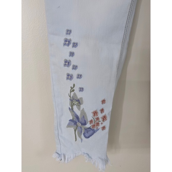 Indigo Thread Co Womens Ankle Jeans 10 Embroidered Mid Rise - Picture 4 of 10